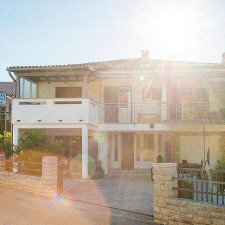 Apartments Jasna 1 Novigrad Istria Exterior foto